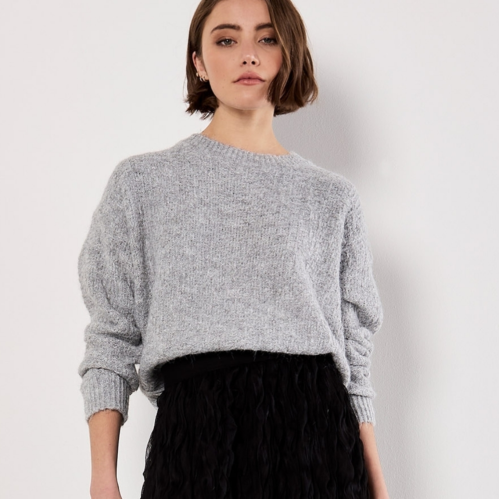 Bow Back Lurex Fuzzy sweater - Picture 5 of 9